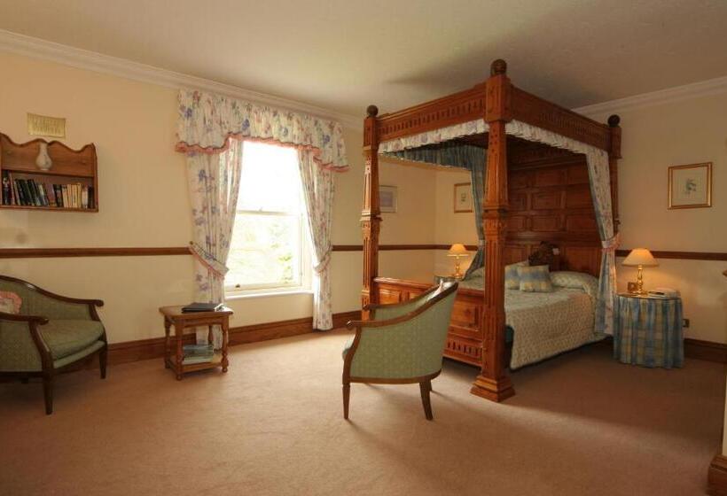 سوییت جونیور, Dale Head Hall Lakeside