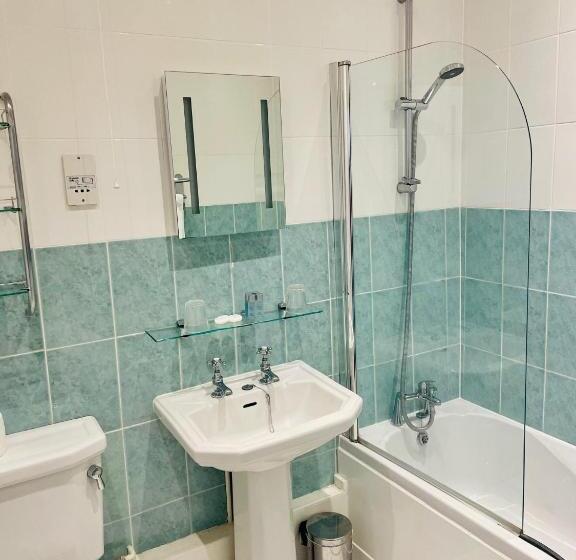 Стандартный Номер Кровать Кинг, Canterbury Hotel Cottages And Apartment S
