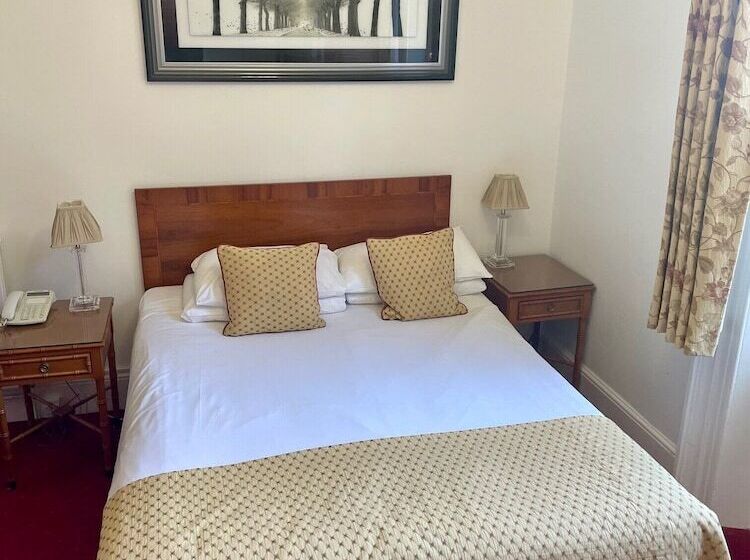 Номер Стандарт, Canterbury Hotel Cottages And Apartment S