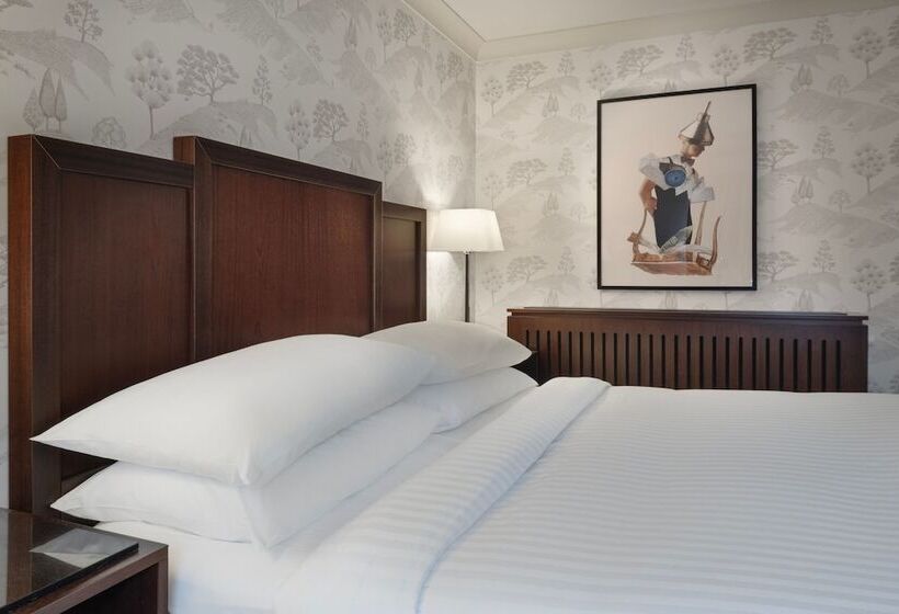Номер Deluxe, Delta Hotels By Marriott Worsley Park Country Club