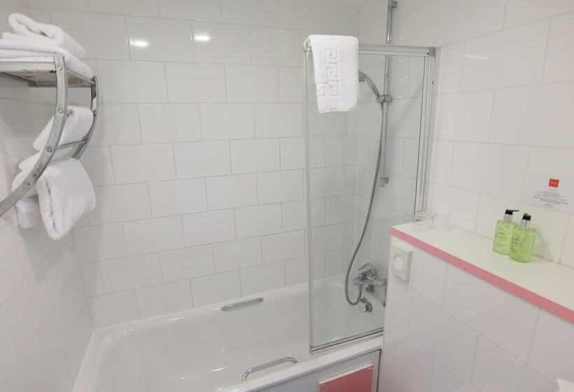 Pokój Standard Trzyosobowy, Best Western Plus Citrus Hotel Eastbourne