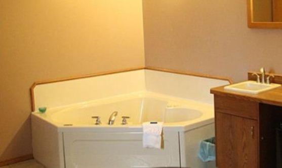 스탠다드 자쿠지 룸, Canway Inn & Suites