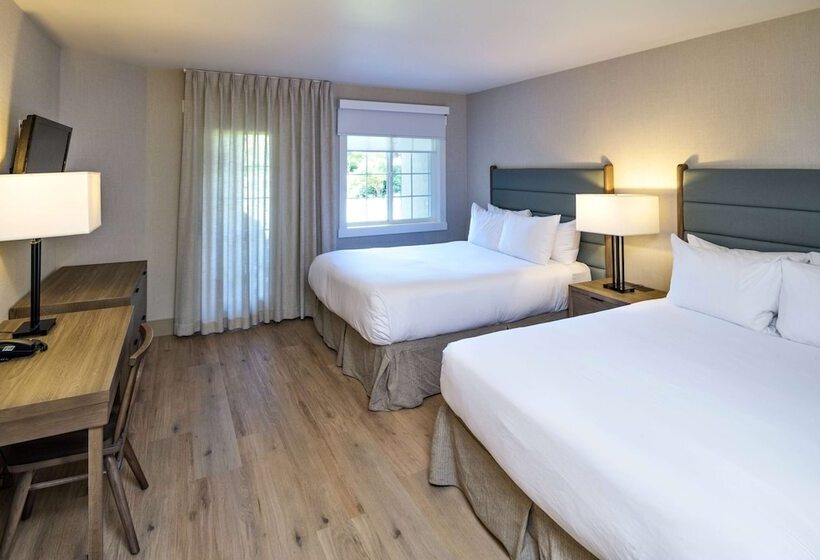 اتاق استاندارد با 2 تخت دوبل, Balcomo, A Ramada By Wyndham