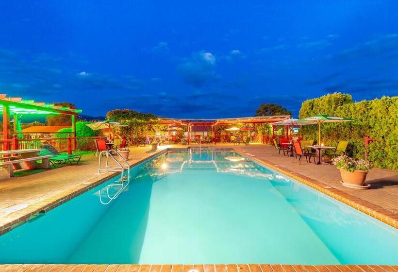 스탠다드 룸 킹사이즈 침대, Westridge Motor Inn