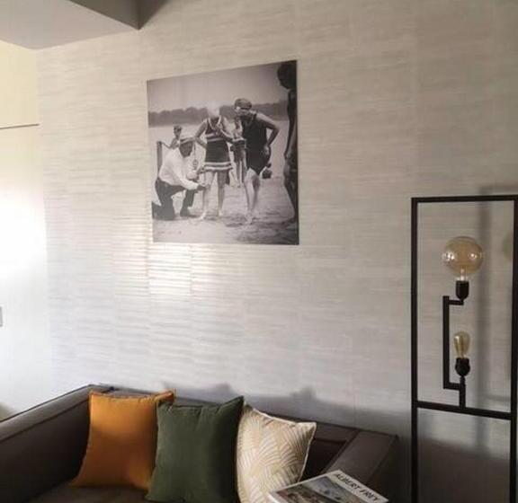 سوییت جونیور, Cannes Centre Univers