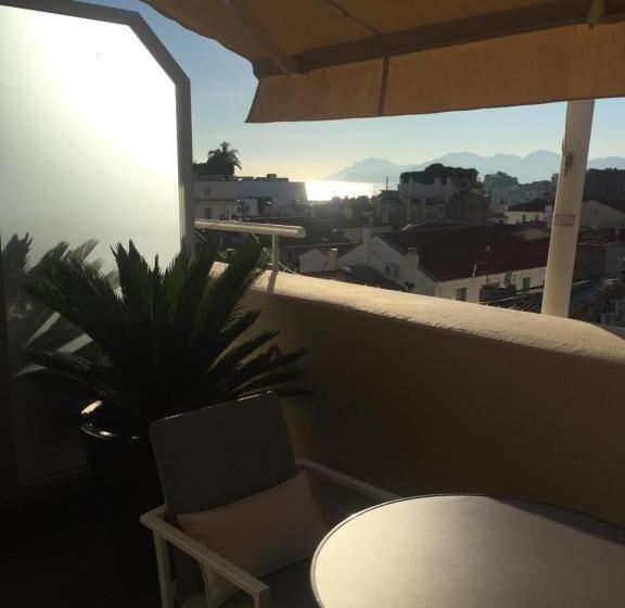 سوییت جونیور با بالکن, Cannes Centre Univers