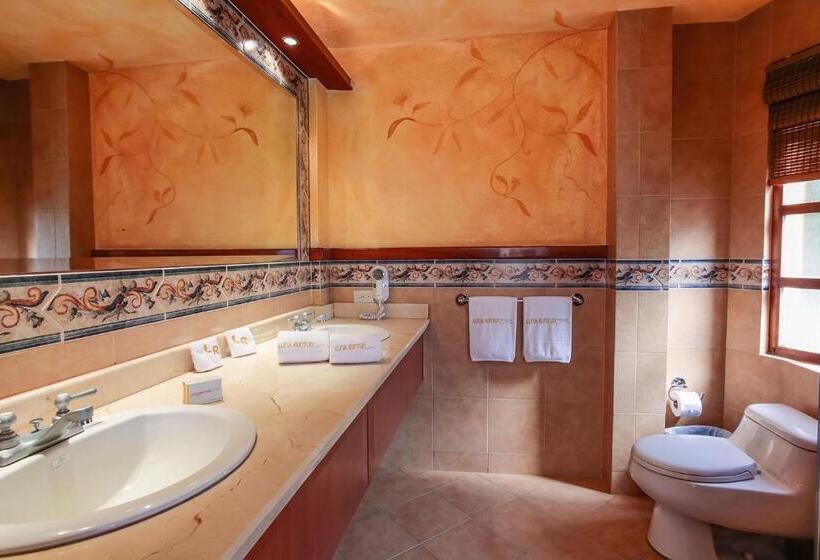 Люкс Вид на Город, Luna Volcán, Adventure Spa   Formerly Luna Runtún