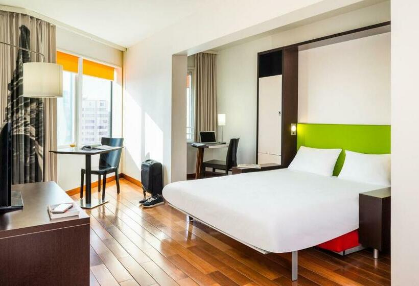 Escritório Estándar, Aparthotel Adagio Paris Centre Tour Eiffel