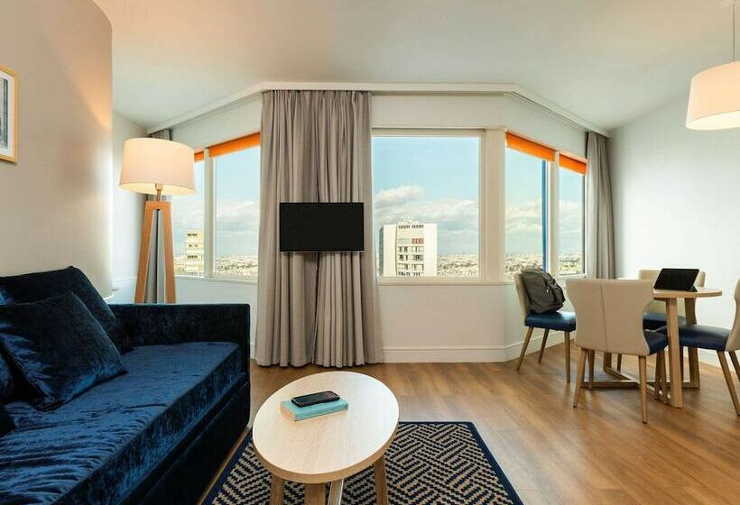 Escritório Estándar, Aparthotel Adagio Paris Centre Tour Eiffel