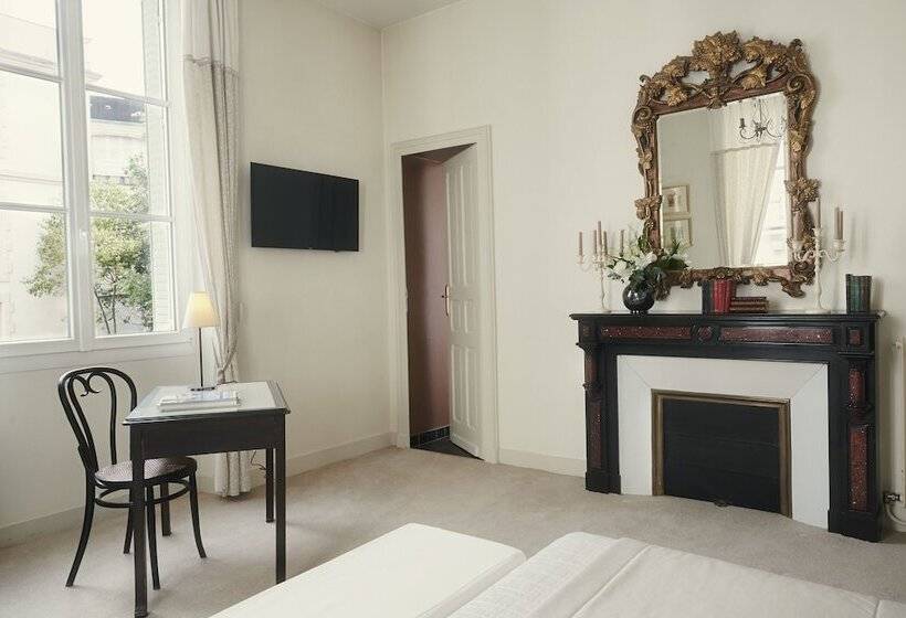 Номер Deluxe, Hôtel Bristol Pau