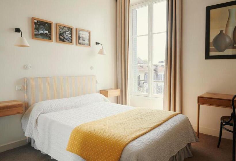 Номер Стандарт Индивидуальный, Hôtel Bristol Pau