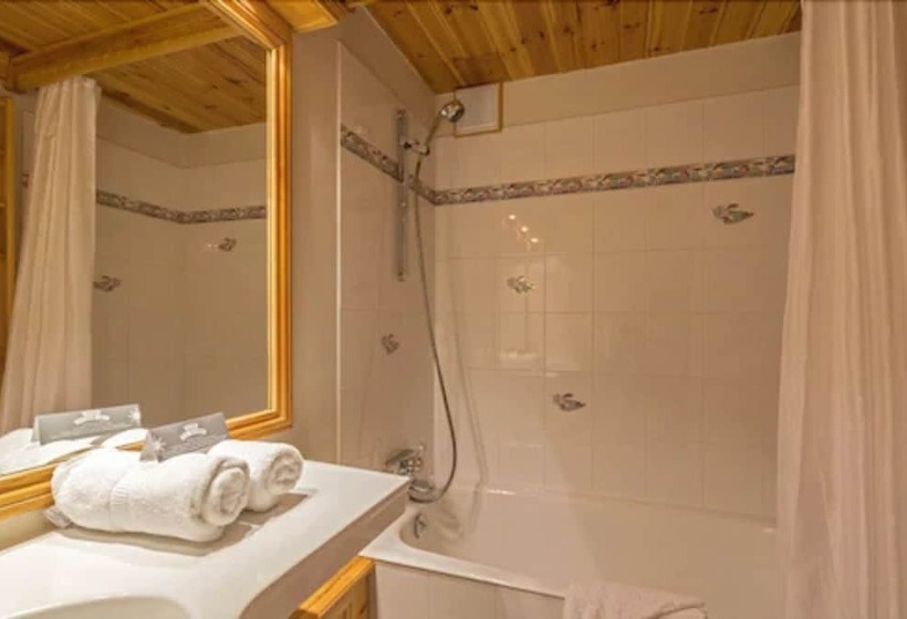 Номер Стандарт, Hôtel Les Sherpas