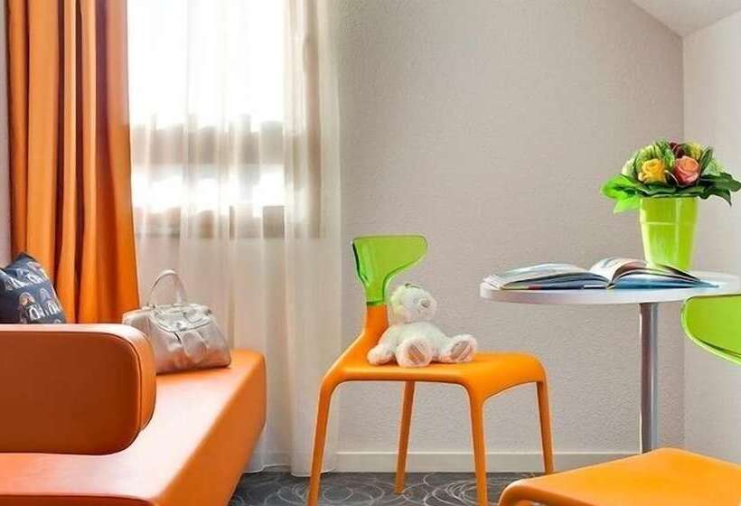 اتاق خانوادگی, Ibis Styles Clermont Ferrand Aéroport
