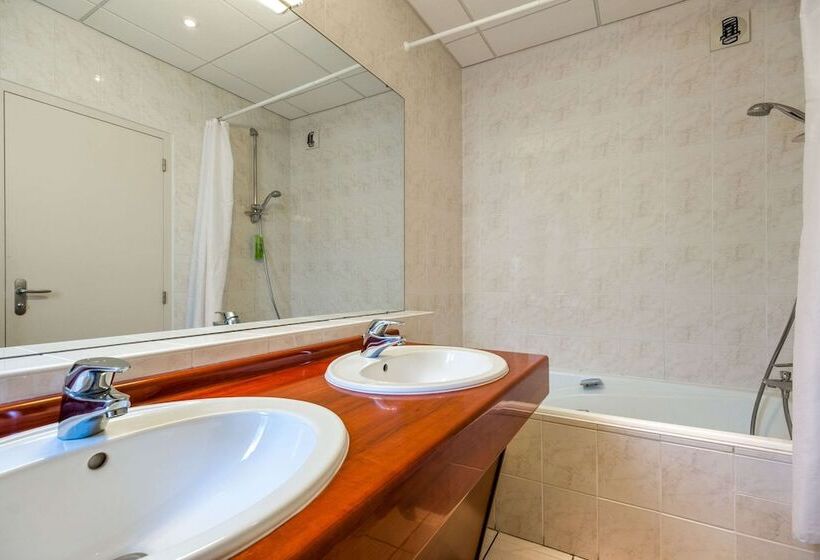 Номер Стандарт, Quality Hotel Pau Centre Bosquet
