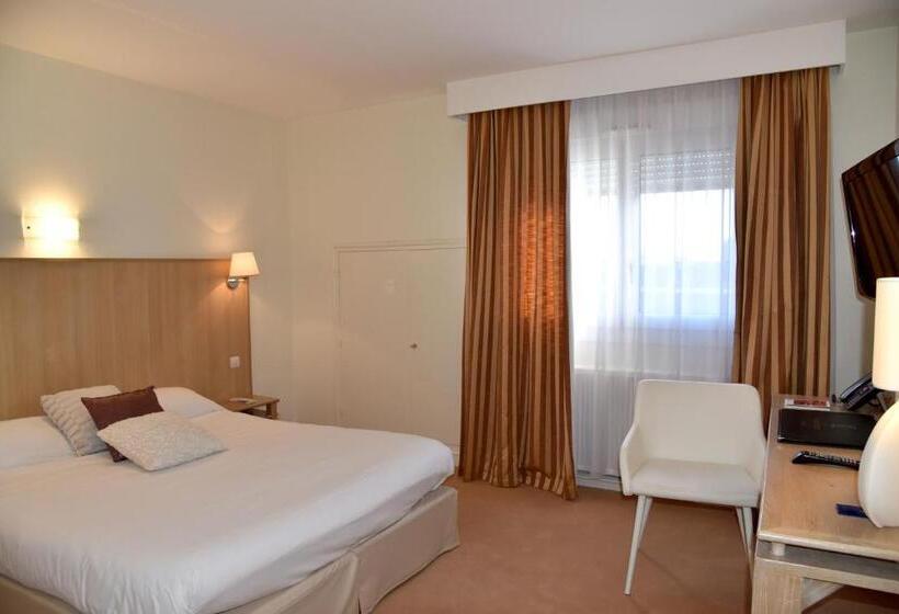 Номер Стандарт, The Originals City, Hôtel Chantecler, Le Mans
