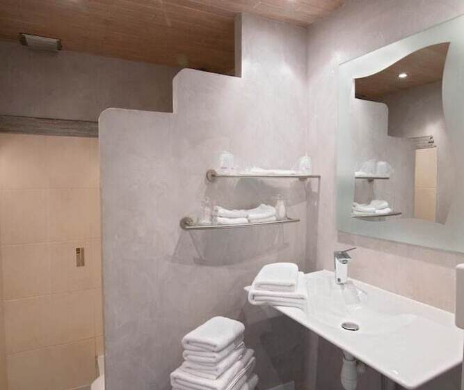 اتاق راحتی یک تخته, Hôtel Bomotel