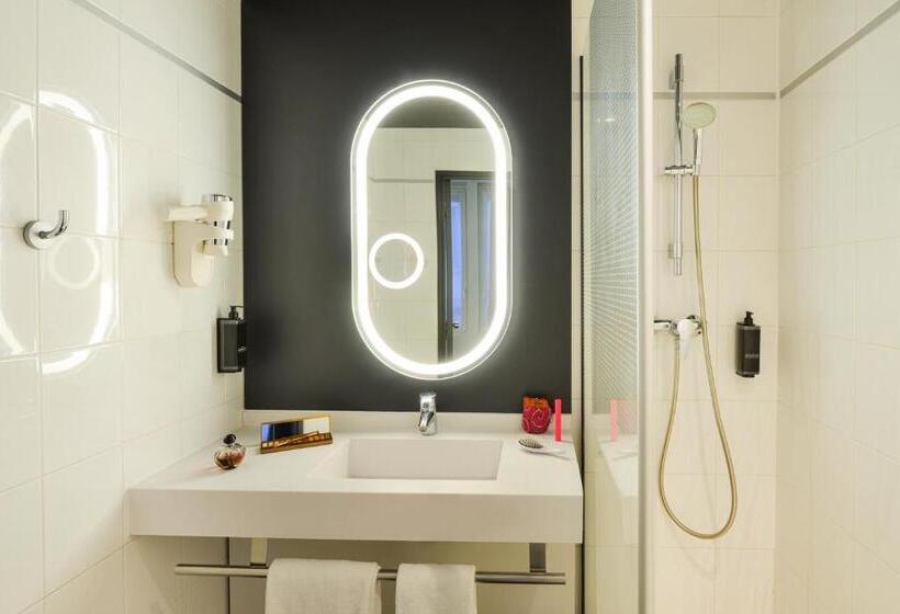 Standard Single Room Single Bed, Ibis Paris Gare De L Est 10 Eme