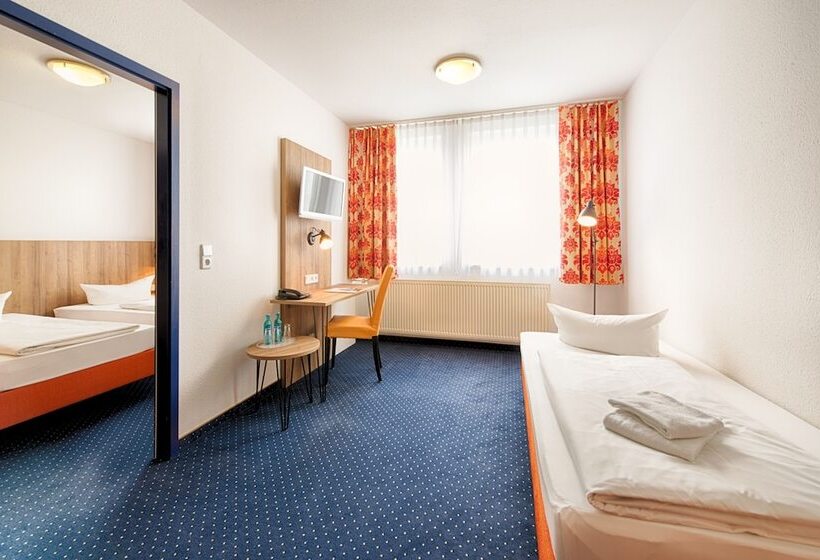 Семейный Номер, Achat Hotel Dresden Altstadt