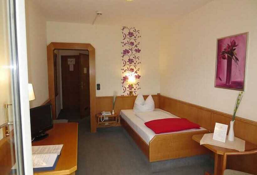 Quarto Estandar Individual com Sacada, Krone