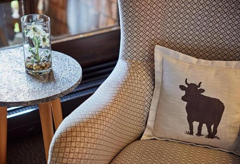 Стандартный Номер Кровать Кинг, Lindner Hotel Oberstaufen Parkhotel, Part Of Jdv By Hyatt