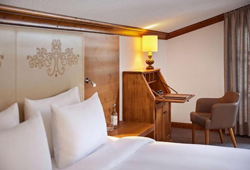 Номер Стандарт Вид на Горы, Lindner Hotel Oberstaufen Parkhotel, Part Of Jdv By Hyatt