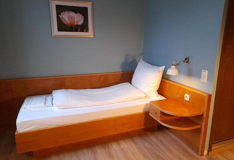 Номер Стандарт Индивидуальный, Pelli Hof Rendsburg By Tulip Inn