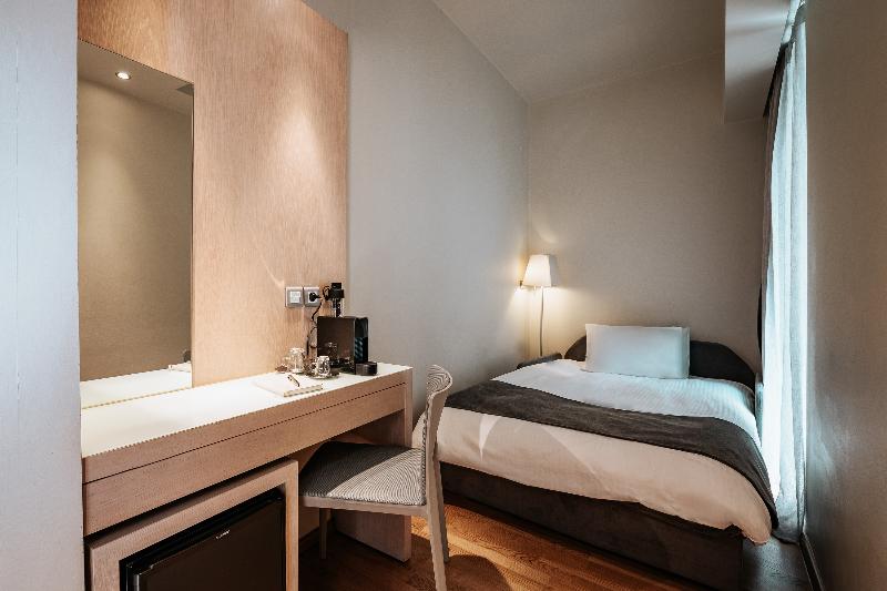 스탠다드 트리플 룸, Domotel Olympia