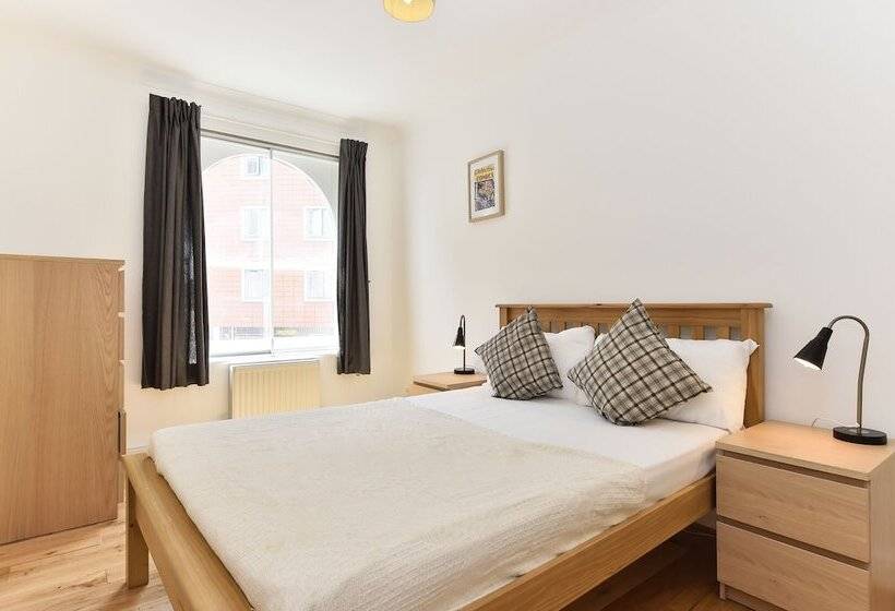 Апартаменты 3 Спальни, Camden Market Apartments