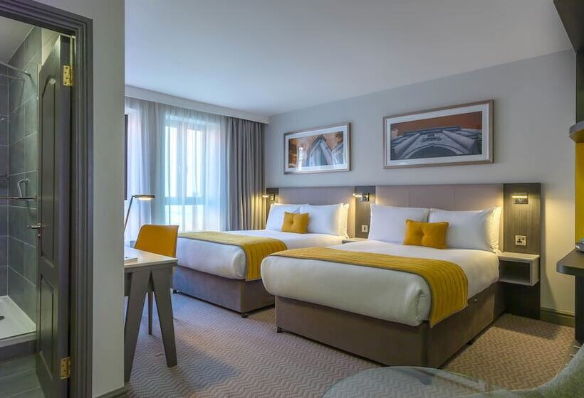 اتاق استاندارد, Maldron Hotel Pearse Street Dublin City