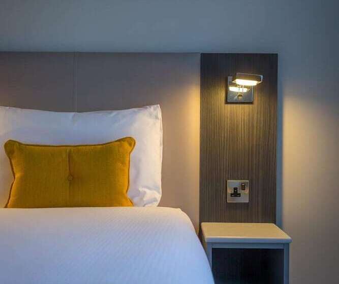 اتاق استاندارد, Maldron Hotel Pearse Street Dublin City