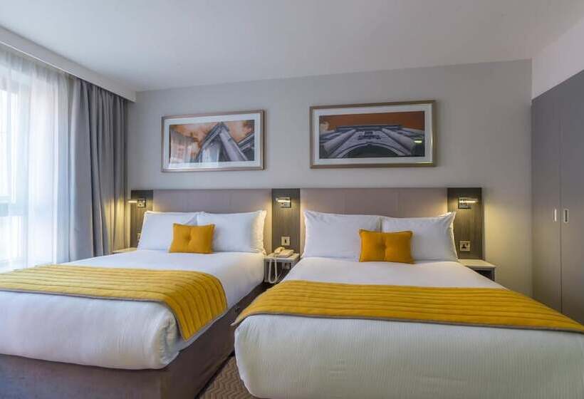 اتاق استاندارد, Maldron Hotel Pearse Street Dublin City