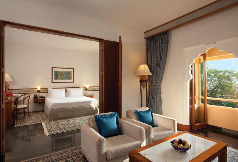 Люкс Повышенной Комфортности, Trident Jaipur