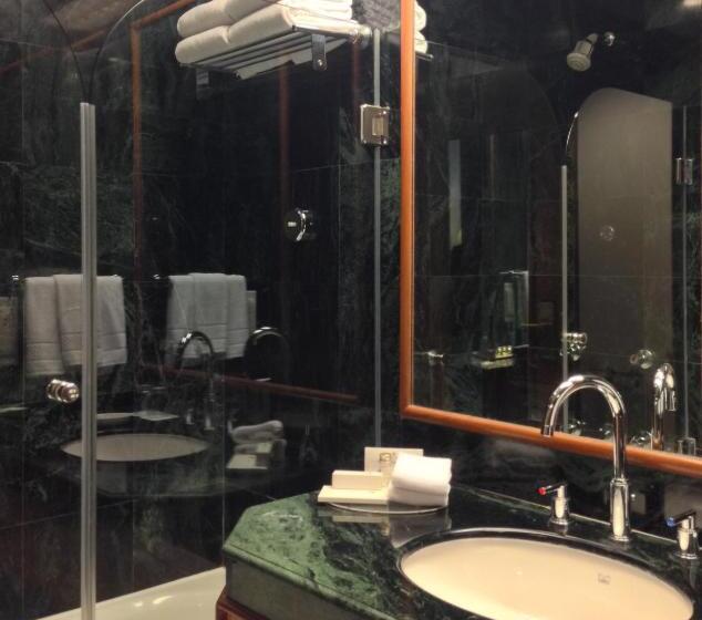 Семейный Номер, Trident Jaipur