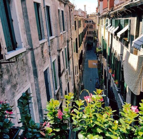 اتاق استاندارد, Antica Locanda Sturion Residenza D Epoca