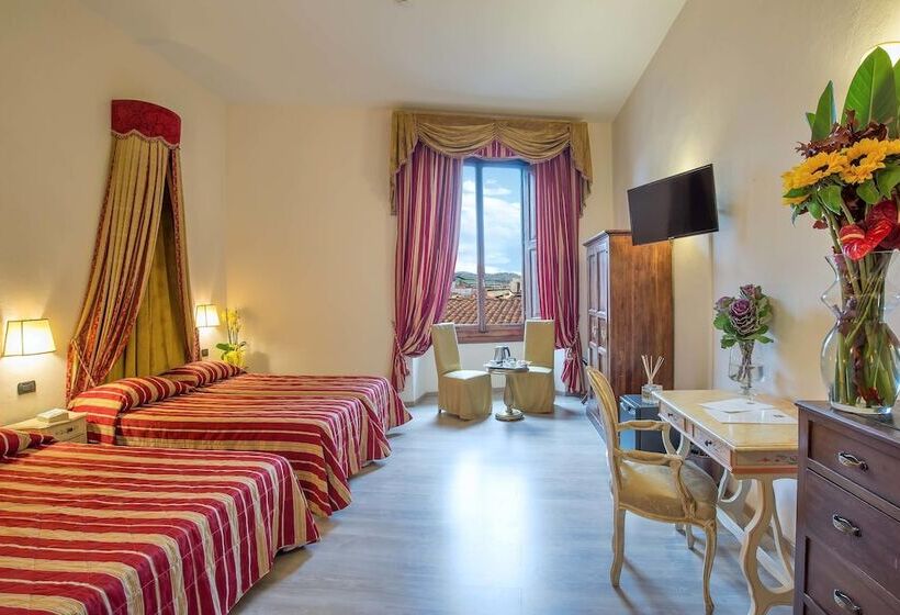 اتاق لوکس, Paris