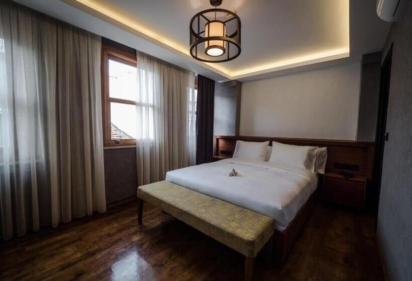 اتاق لوکس, Galataco