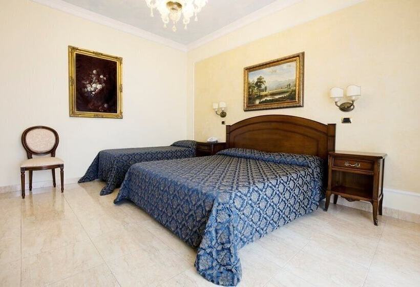 اتاق استاندارد سه نفره, Grand Hotel President