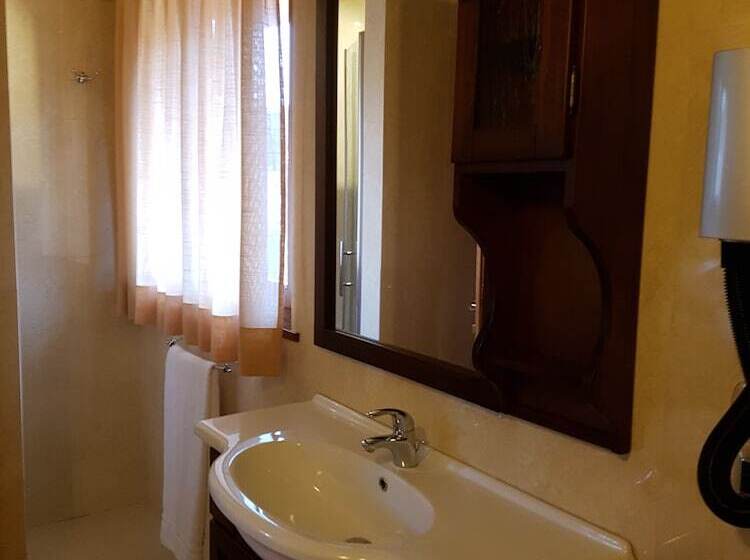 ベーシックルーム, Panoramic Montepulciano