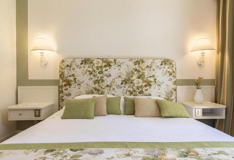 Номер Стандарт, Relais Santa Chiara Hotel   Tuscany Charme