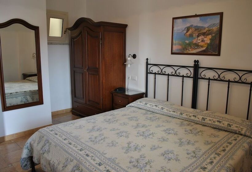 Четырехместный Номер Стандарт, Ristorante Borgo La Tana