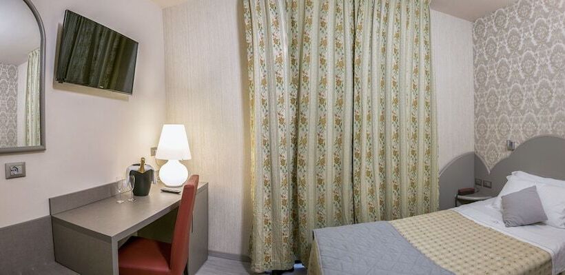 스탠다드 싱글 룸, Marchi Hotel