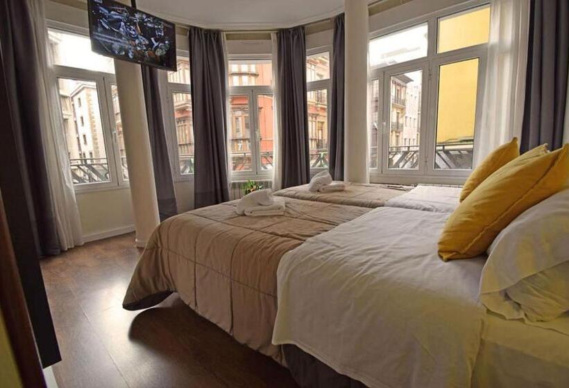 Номер Стандарт, Hostel Gijón Centro