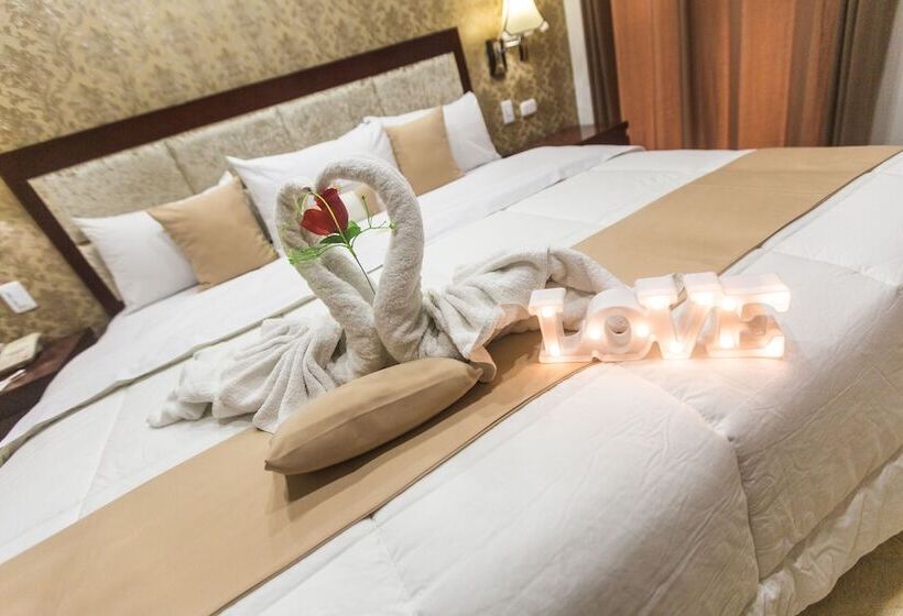سوییت جونیور, Gran Recreo Hotel   Trujillo   Perú