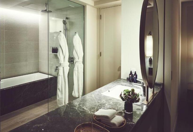 اتاق اجرایی, Ana Intercontinental Ishigaki Resort, An Ihg