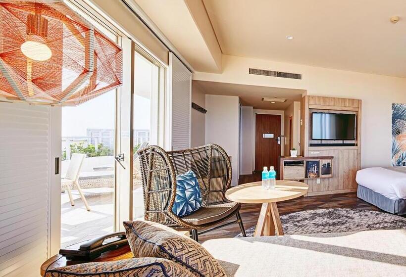 اتاق اجرایی, Ana Intercontinental Ishigaki Resort, An Ihg
