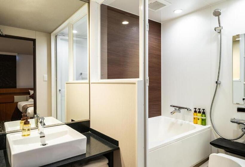 اتاق استاندارد سه نفره, Mystays Kanazawa Castle