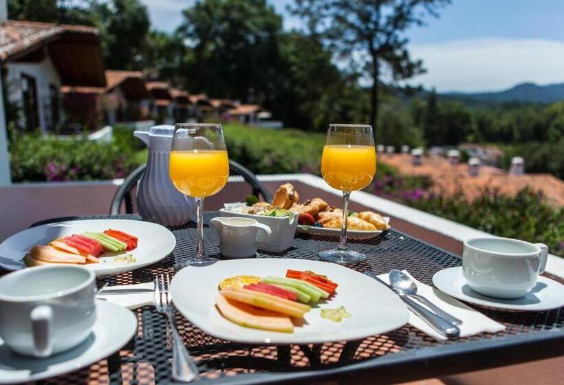 سوییت سوپریور, Avandaro Golf & Spa Resort