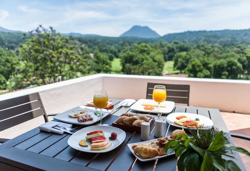اتاق سوپریور, Avandaro Golf & Spa Resort
