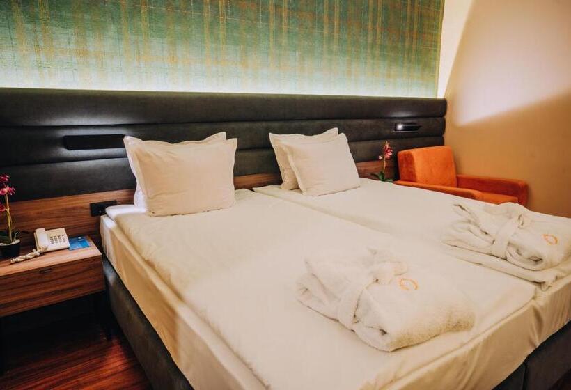 اتاق استاندارد با چشم‌انداز کوهستان, Inex Olgica Hotel & Spa