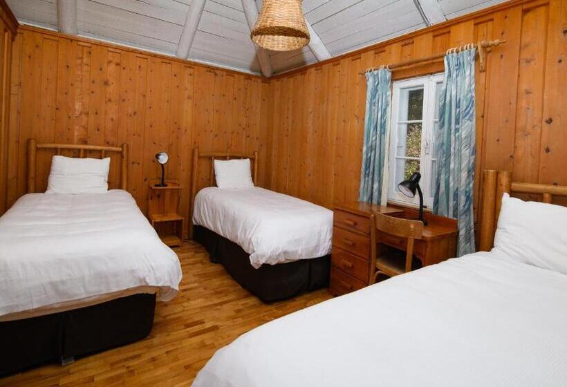 كابينة, Au Pic De L Aurore Motel Chalets